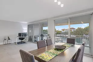 10180 W Bay Harbor Dr, Bay Harbor Islands, FL 33154 - Photo 16