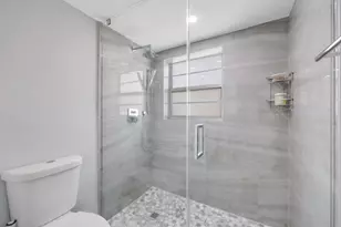 10180 W Bay Harbor Dr, Bay Harbor Islands, FL 33154 - Photo 28