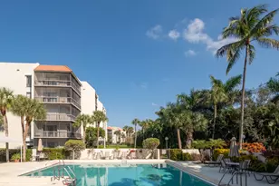 2550 Presidential Way, West Palm Beach, FL 33401 - Photo 24