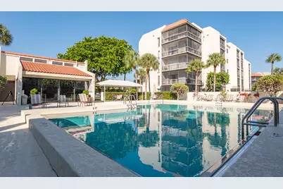 2550 Presidential Way, Unit #302, West Palm Beach, FL 33401 - Photo 20