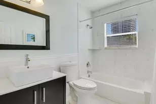 1310 Manor Dr, Singer Island, FL 33404 - Photo 20