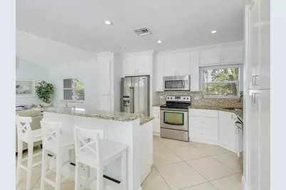 1310 Manor Drive, Singer Island, FL 33404 - Photo 6