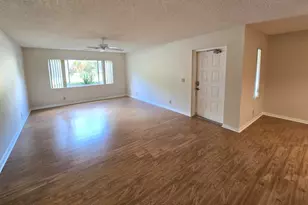 13810 Oneida Dr, Delray Beach, FL 33446 - Photo 2