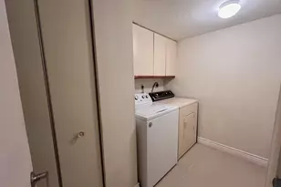 2660 Carambola Cir N, Coconut Creek, FL 33066 - Photo 20