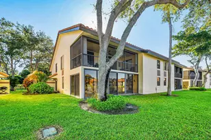 10423 S Circle Lake Dr, Boynton Beach, FL 33437 - Photo 26