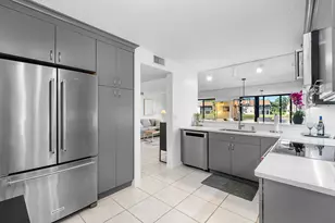 10423 S Circle Lake Dr, Boynton Beach, FL 33437 - Photo 10