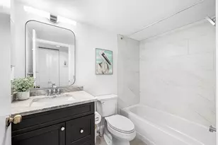 10423 S Circle Lake Dr, Boynton Beach, FL 33437 - Photo 18