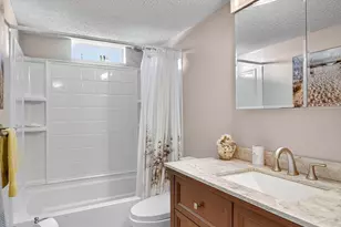 2400 NE 1st Ln, Boynton Beach, FL 33435 - Photo 26