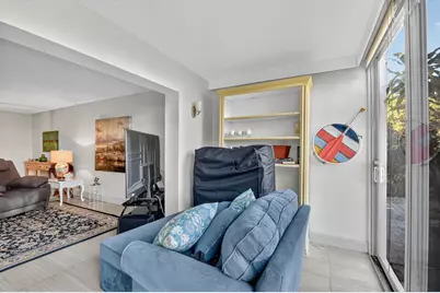 2400 NE 1st Lane, Unit #102, Boynton Beach, FL 33435 - Photo 16