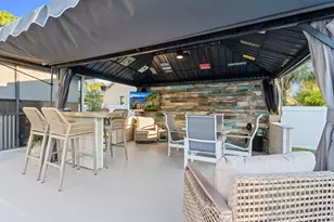 1658 SW Gemini Ln, Port Saint Lucie, FL 34984 - Photo 4