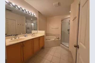 1033 NE 17th Way, Unit #604, Fort Lauderdale, FL 33304 - Photo 8