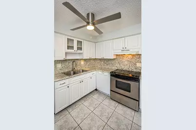 2734 Ponce De Leon Boulevard, Delray Beach, FL 33445 - Photo 6