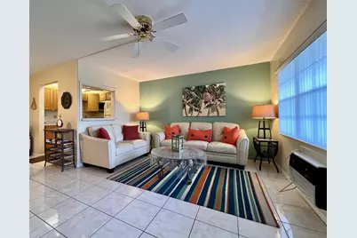 197 Bedford H, West Palm Beach, FL 33417 - Photo 4