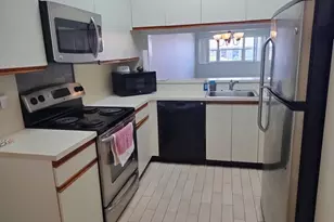 4693 Lucerne Lakes Blvd Unit, Lake Worth, FL 33467 - Photo 2