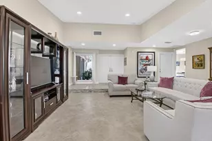 5656 Pinecrest Cir, Boca Raton, FL 33433 - Photo 10