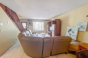 6058 Bania Wood Cir, Lake Worth, FL 33462 - Photo 6