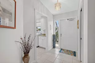 1035 SW Tamarrow Pl, Stuart, FL 34997 - Photo 10