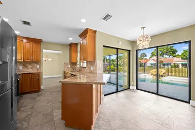 6361 Hollandaire Drive E, Boca Raton, FL 33433 - Photo 8