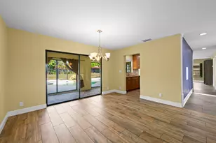 6361 Hollandaire Dr E, Boca Raton, FL 33433 - Photo 12