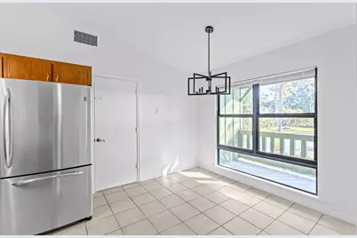 11989 Persimmon Boulevard, Royal Palm Beach, FL 33411 - Photo 16