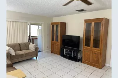 109 Lake Susan Drive, West Palm Beach, FL 33411 - Photo 14