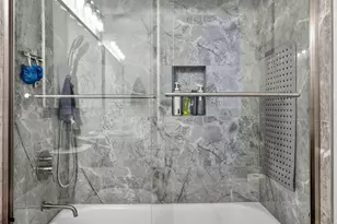 8070 Bellafiore Way, Boynton Beach, FL 33472 - Photo 10