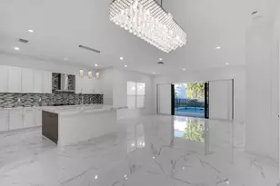 8281 Oceanus Dr, Boca Raton, FL 33496 - Photo 48