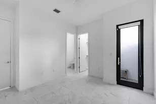 8281 Oceanus Dr, Boca Raton, FL 33496 - Photo 28