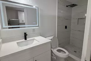 726 S 11th St, Lantana, FL 33462 - Photo 6