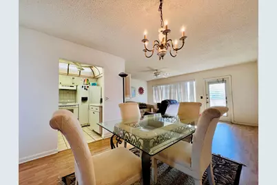 323 Southampton B, West Palm Beach, FL 33417 - Photo 1