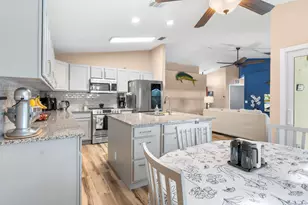 789 Vocelle Ave, Sebastian, FL 32958 - Photo 14