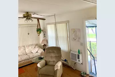 8165 SE Wren Avenue, Hobe Sound, FL 33455 - Photo 4