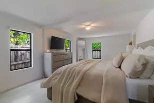 537 NE 14th Ct, Fort Lauderdale, FL 33304 - Photo 14