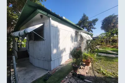 4882 S Katrina Circle, West Palm Beach, FL 33415 - Photo 10