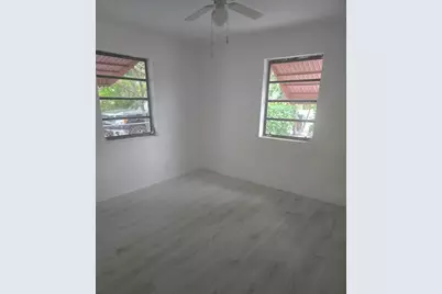 930 N K Street, Lake Worth Beach, FL 33460 - Photo 8