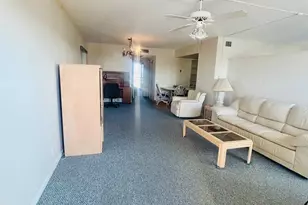 401 Greenbrier A, West Palm Beach, FL 33411 - Photo 8