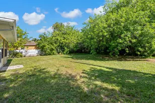 2491 SE Whitehorse St, Port Saint Lucie, FL 34984 - Photo 20