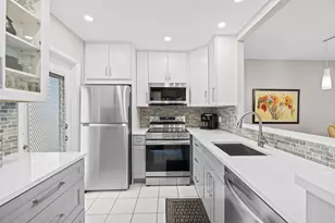 4331 NW 16th Street Unit, Lauderhill, FL 33313 - Photo 6