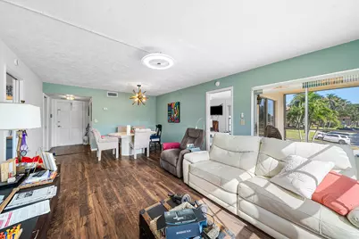 5540 Tamberlane Circle, Unit #221, Palm Beach Gardens, FL 33418 - Photo 10