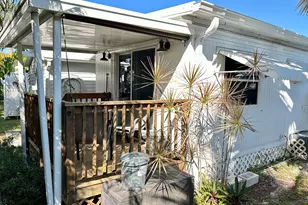 425 E Bougainvillea Dr, Deerfield Beach, FL 33442 - Photo 6