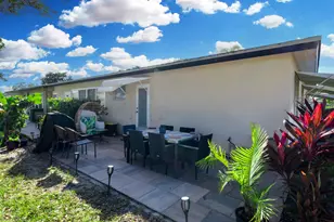 1022 Circle Dr, Delray Beach, FL 33445 - Photo 26