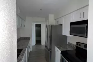 899 Riverside Dr, Coral Springs, FL 33071 - Photo 16