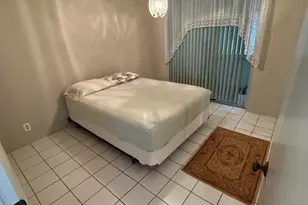 2528 Boundbrook Dr S, Palm Springs, FL 33406 - Photo 10