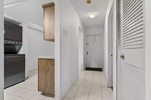 3215 Riverside Dr, Coral Springs, FL 33065 - Photo 2