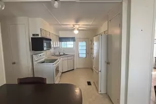 10 SE Guava Ln, Port Saint Lucie, FL 34952 - Photo 4