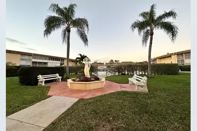 600 Village Green Court, Unit #203, Palm Springs, FL 33461 - Photo 24