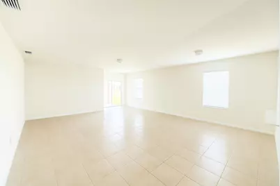 211 NE 20th Street, Cape Coral, FL 33909 - Photo 10
