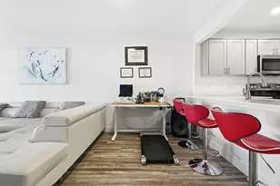 1502 S Lakeside Dr, Lake Worth Beach, FL 33460 - Photo 6