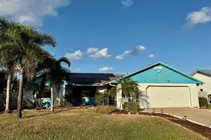 933 SE Streamlet Ave, Port Saint Lucie, FL 34983 - Photo 2