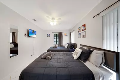 2102 NE 68th Street, Fort Lauderdale, FL 33308 - Photo 14